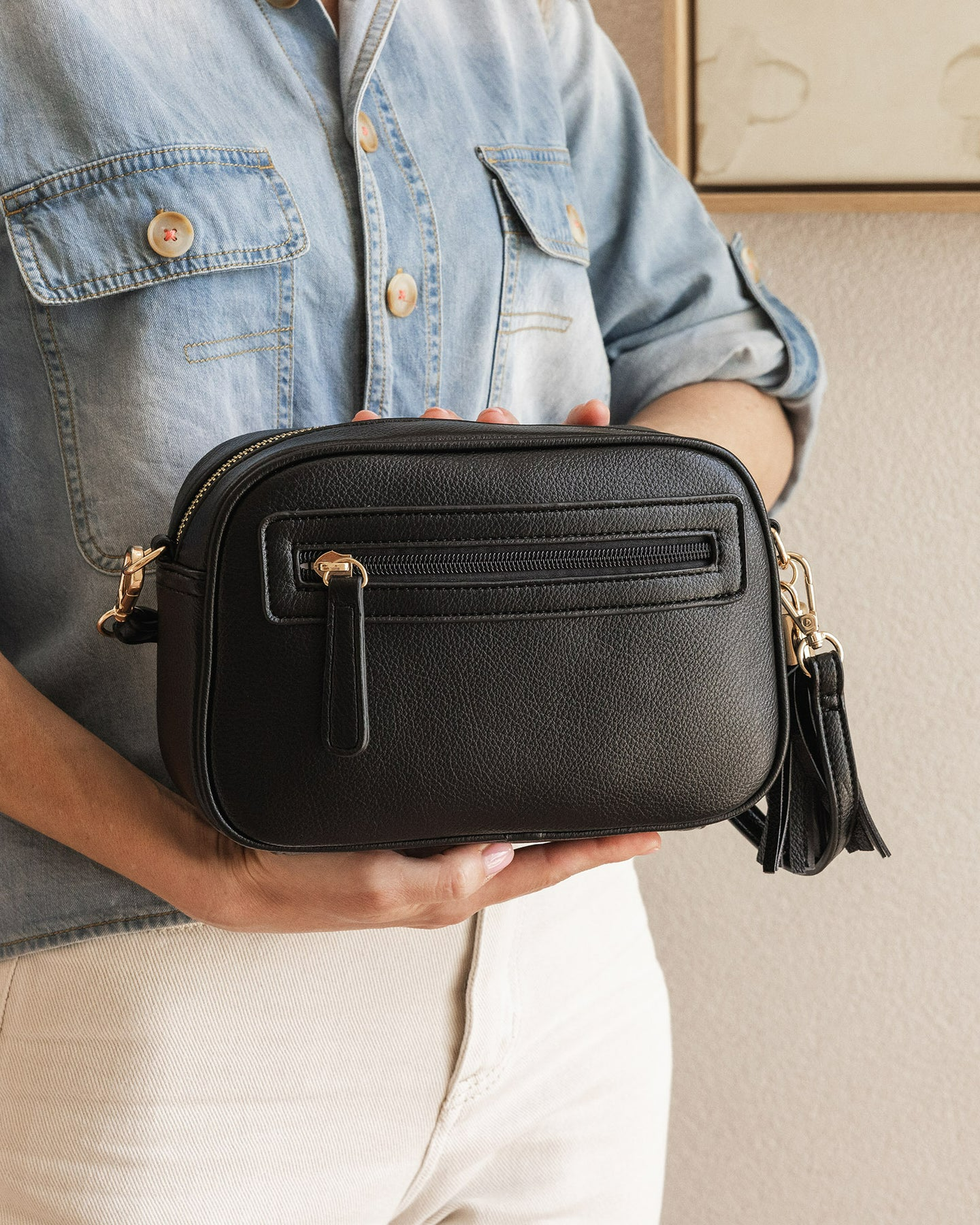 Jacinta Gia Crossbody Bag - Black