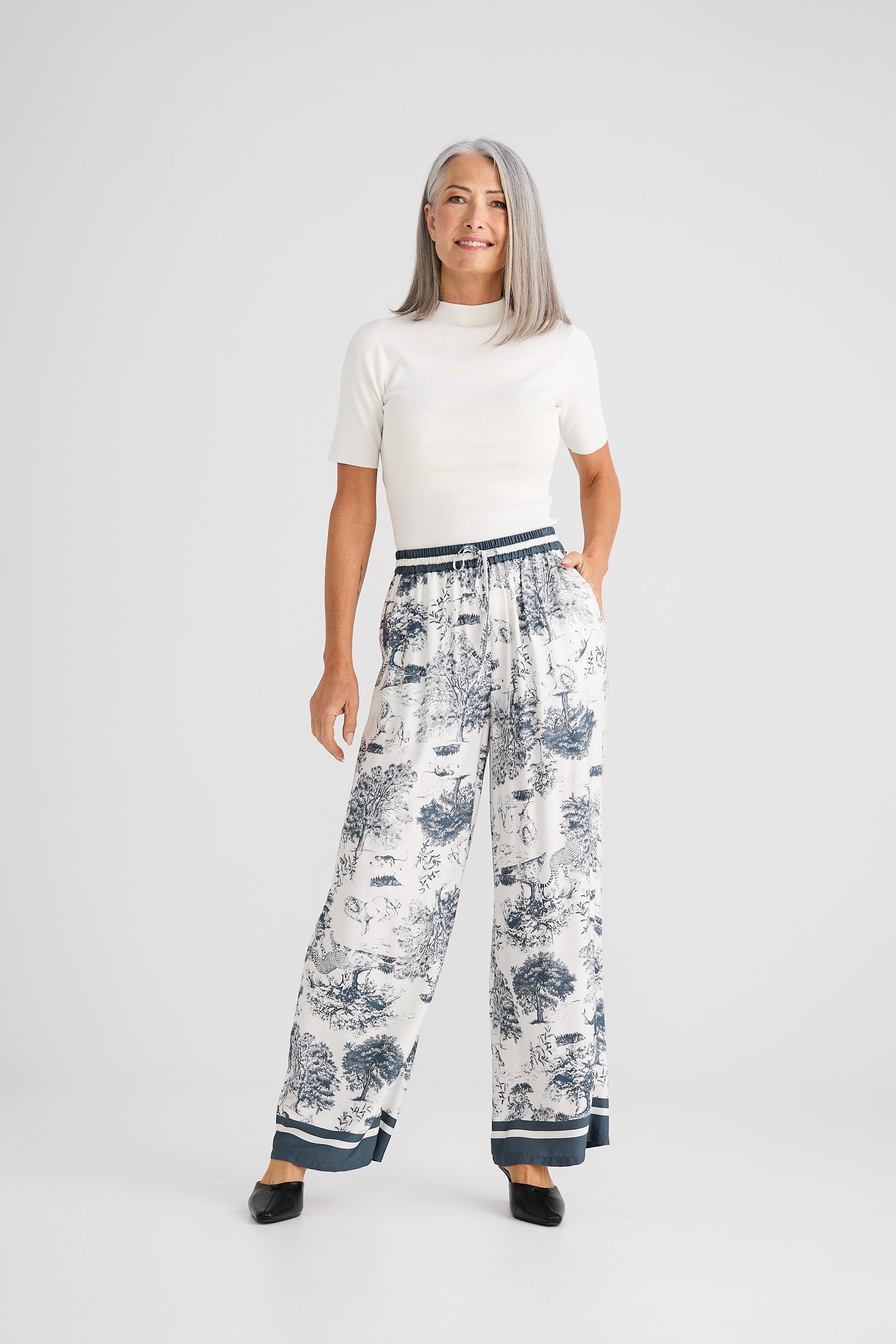 Glenda Plant - Slate Toile