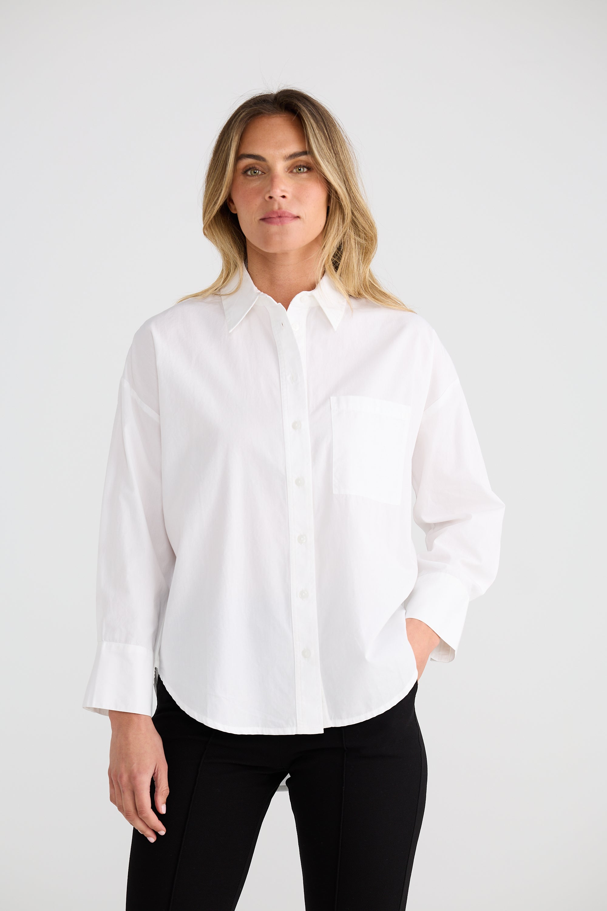 Thea Shirt - White Hearts