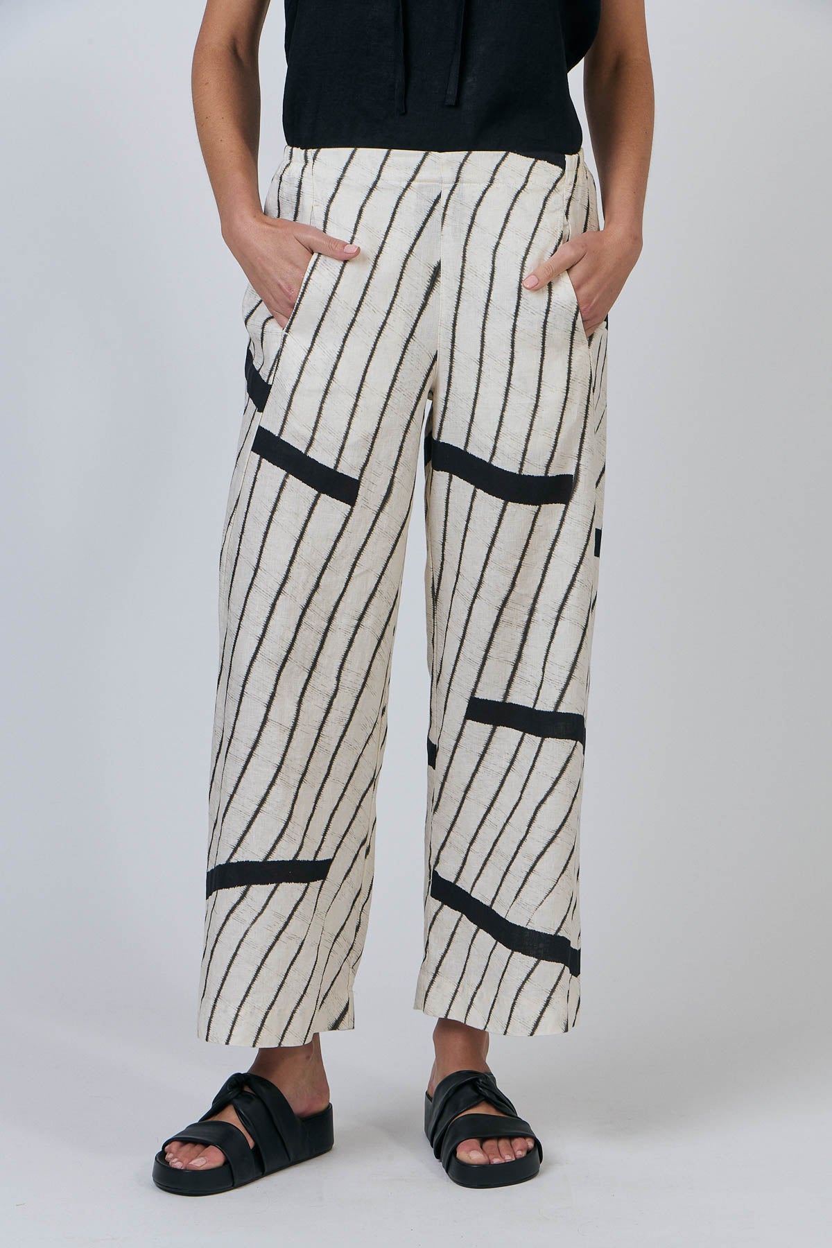 Linen Pants - Isobars