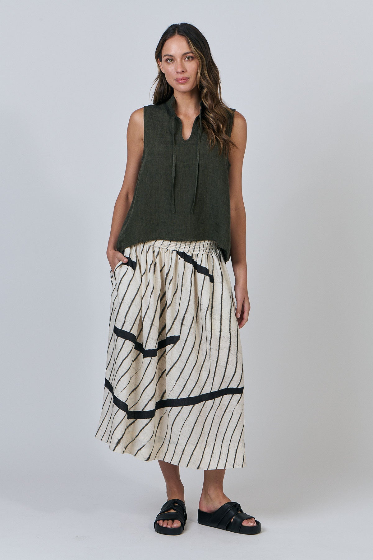 Linen Top - Licorice