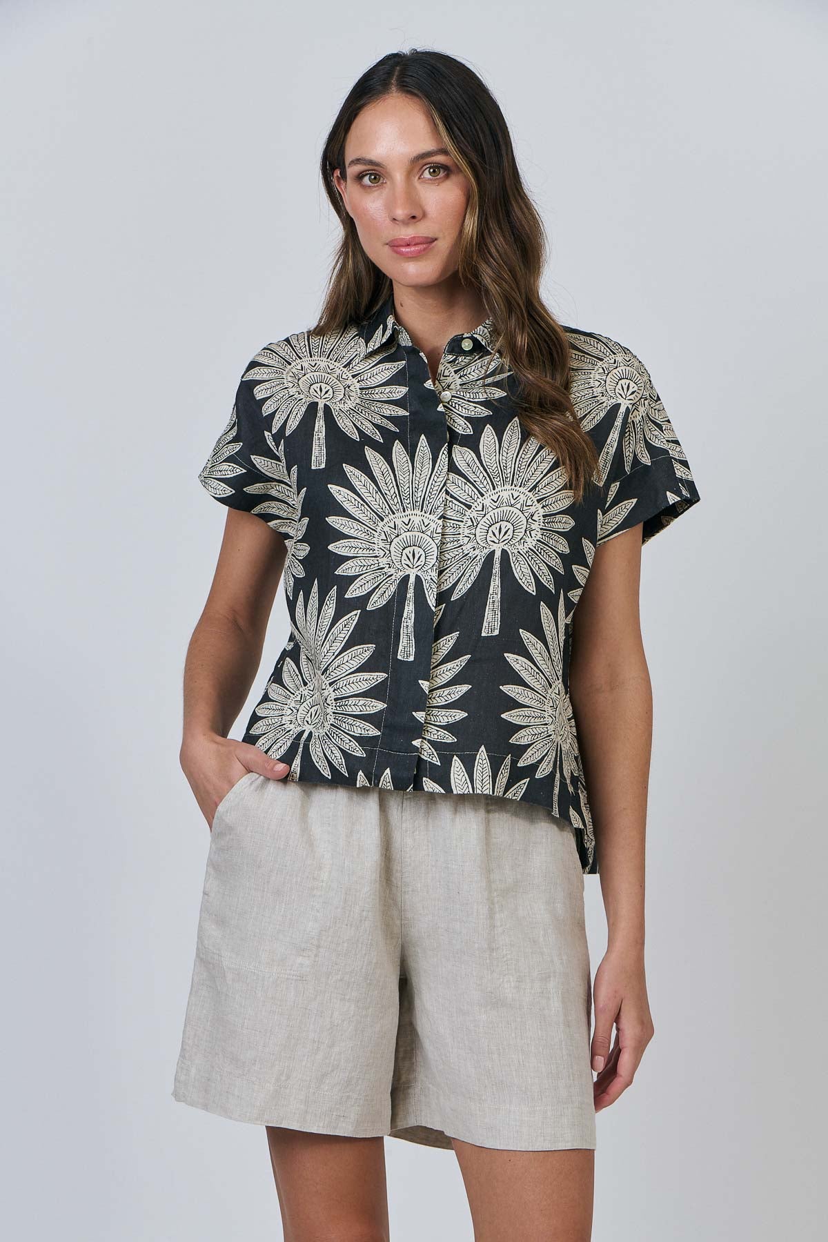 Linen Top - Date Palm