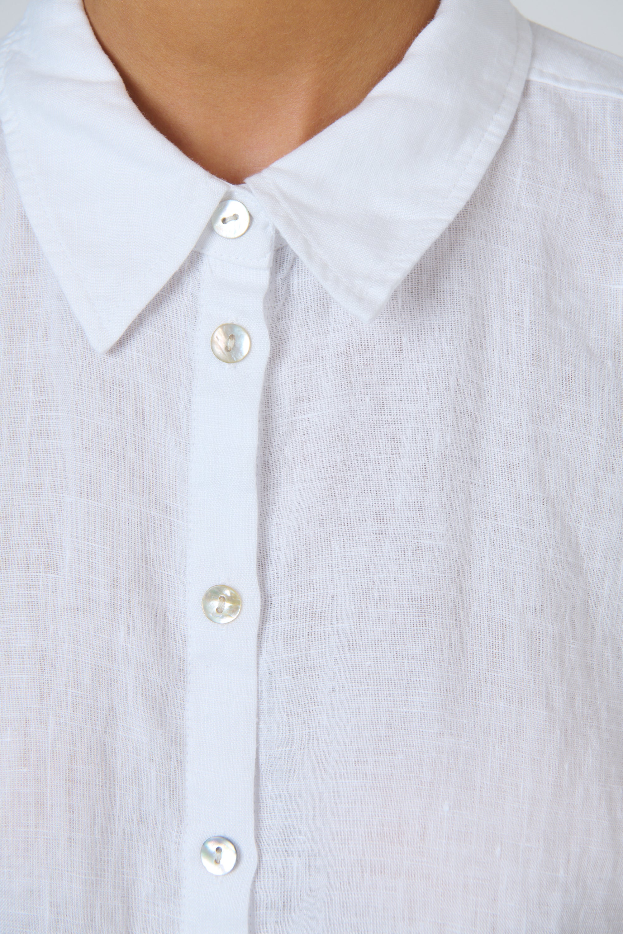 GA685 Top - White