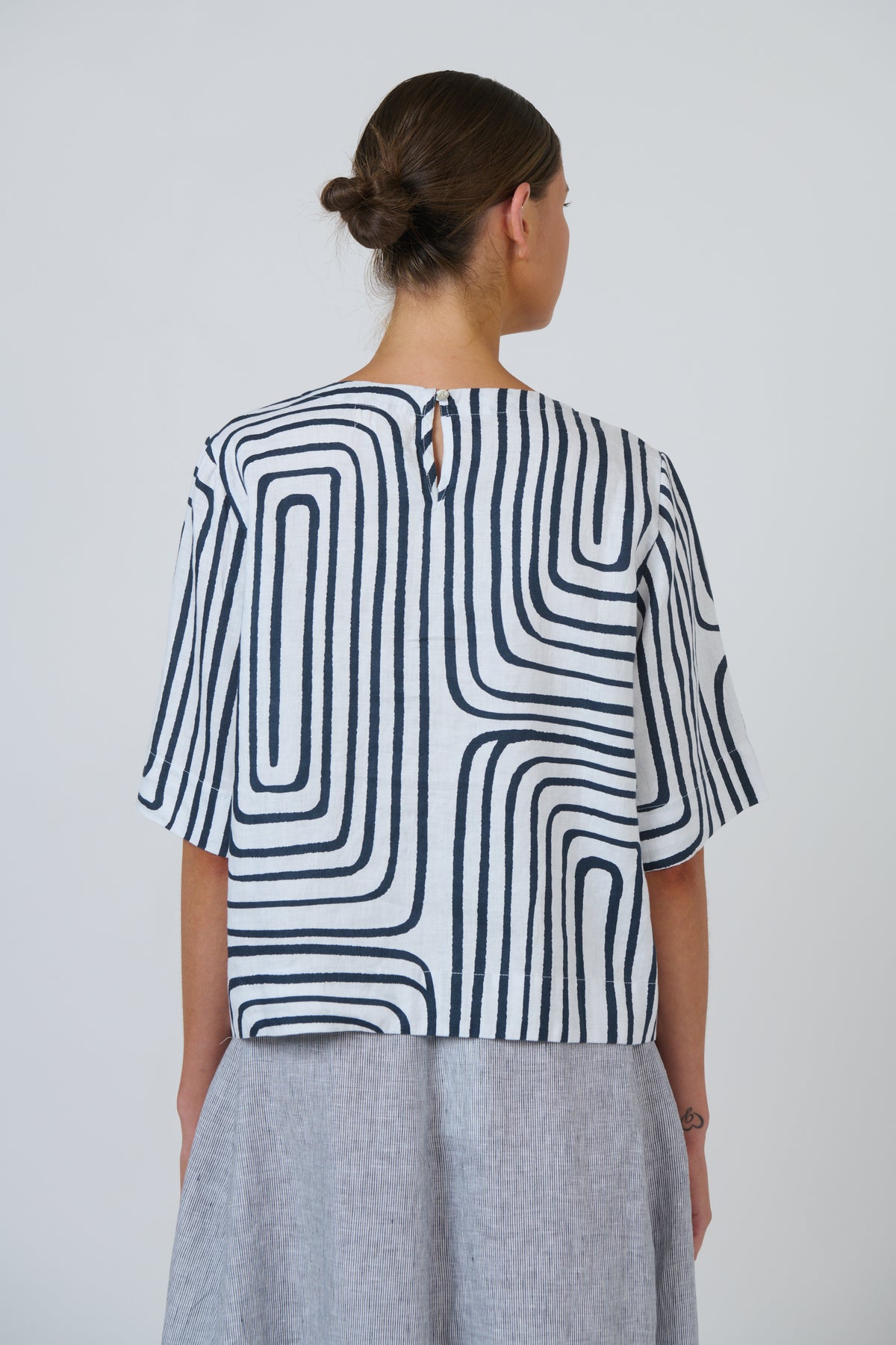 GA724B Top - Maze
