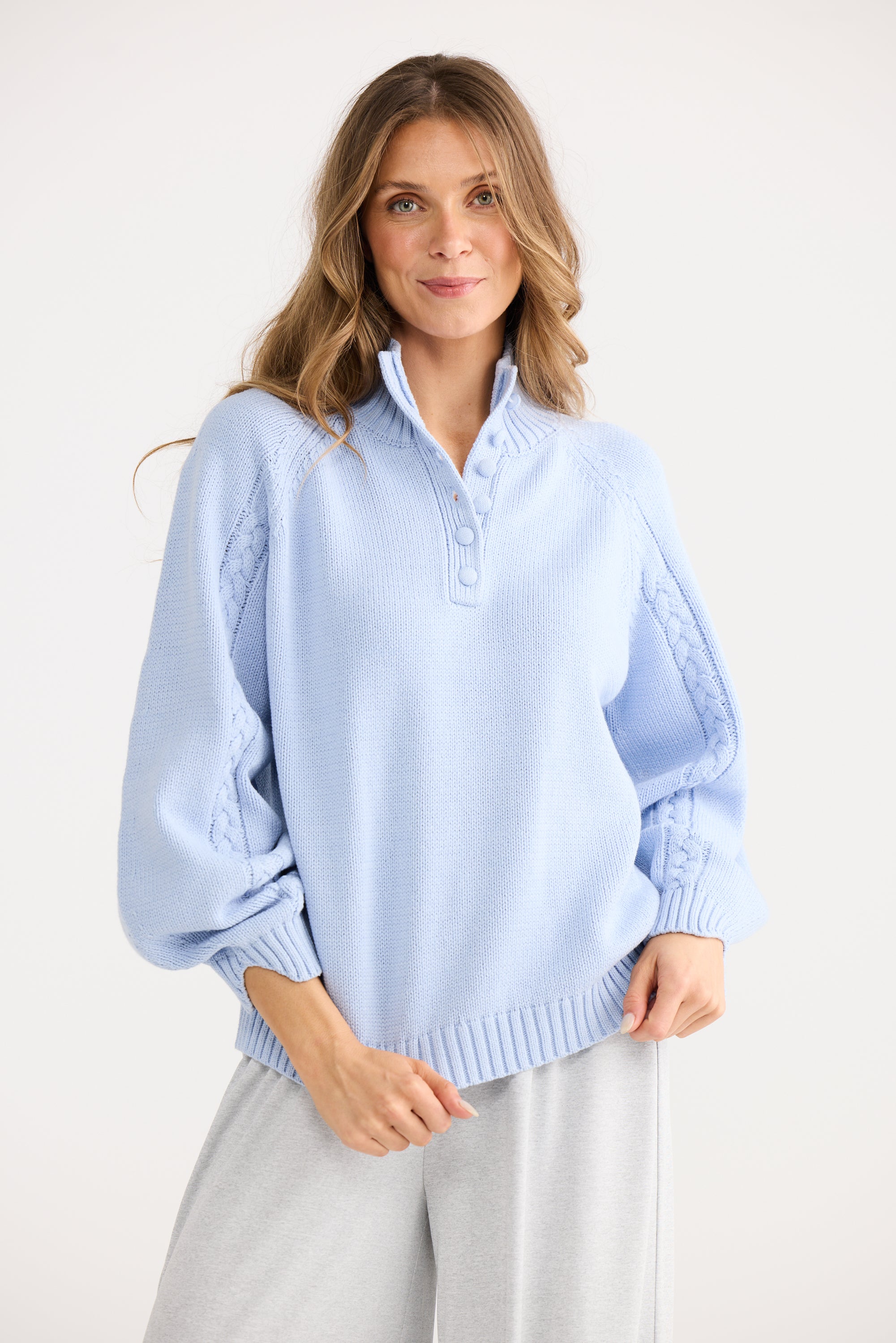 Roomate Knit - Powder Blue