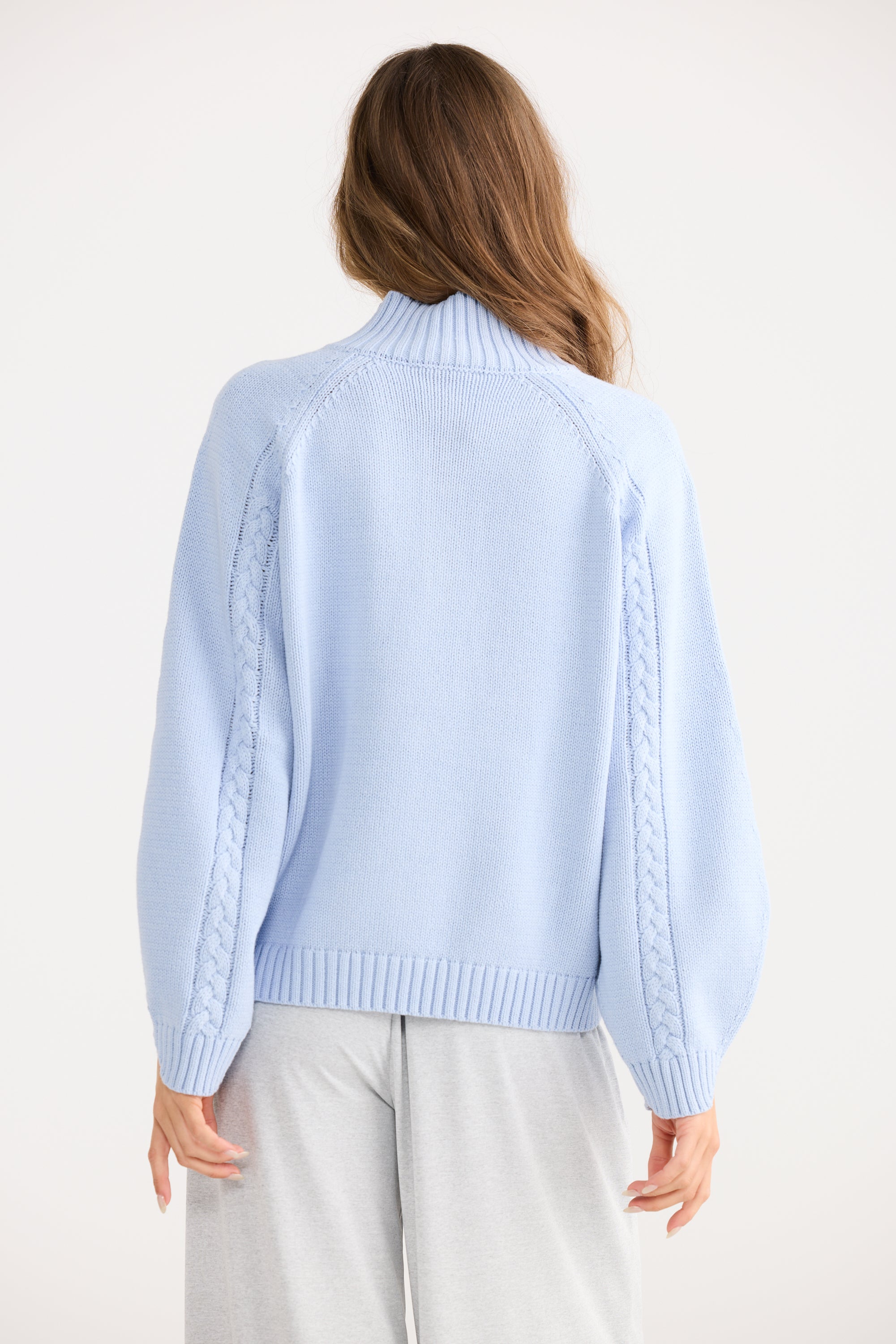 Roomate Knit - Powder Blue