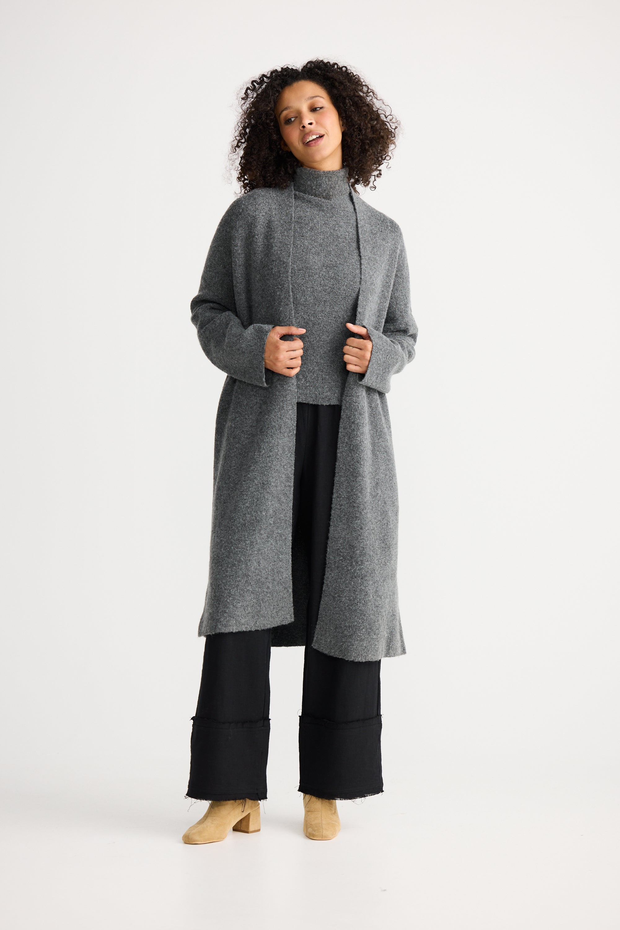 Lucerne Cardi - Charcoal