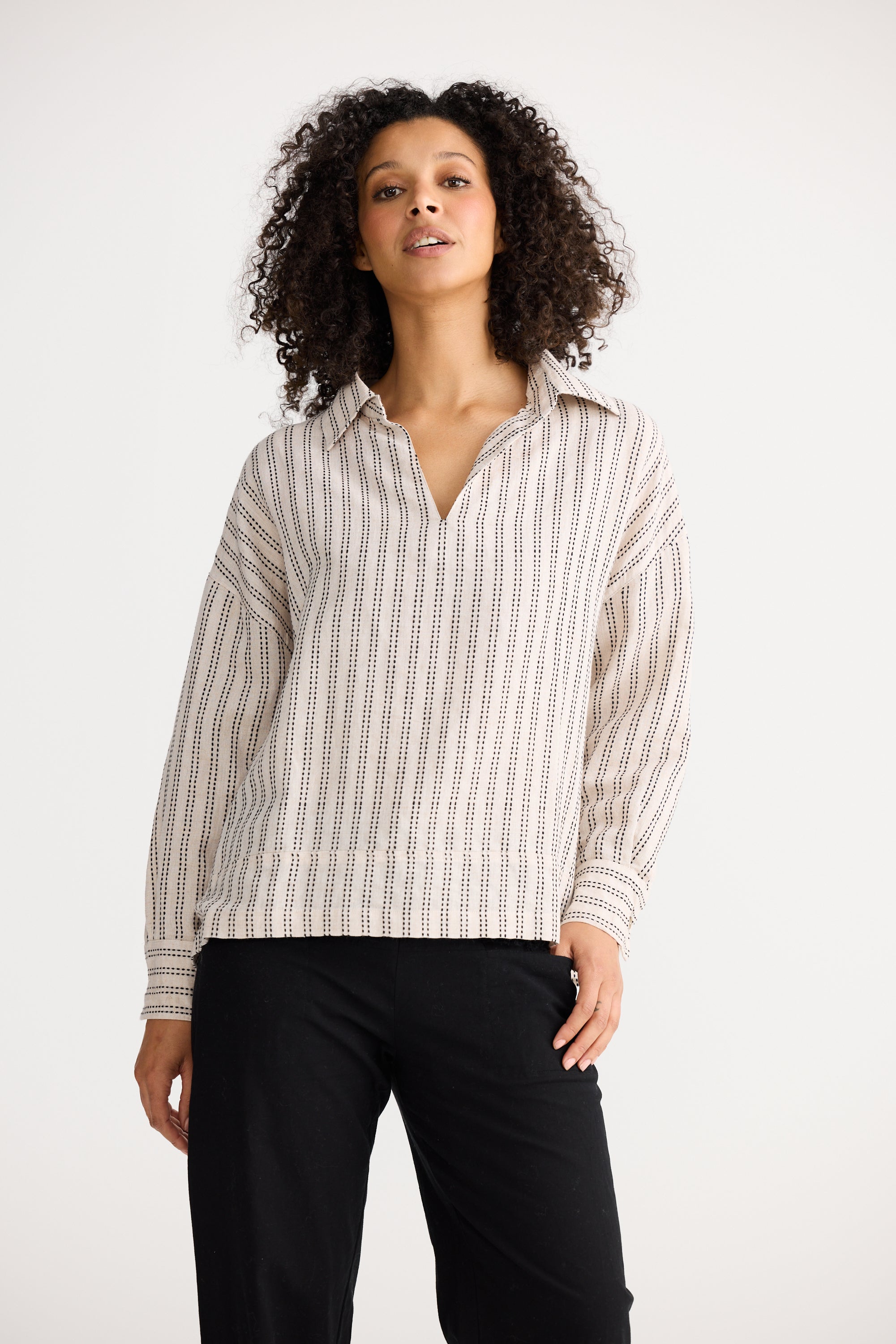 Wander Top Long Sleeve Top - Natural Stitch
