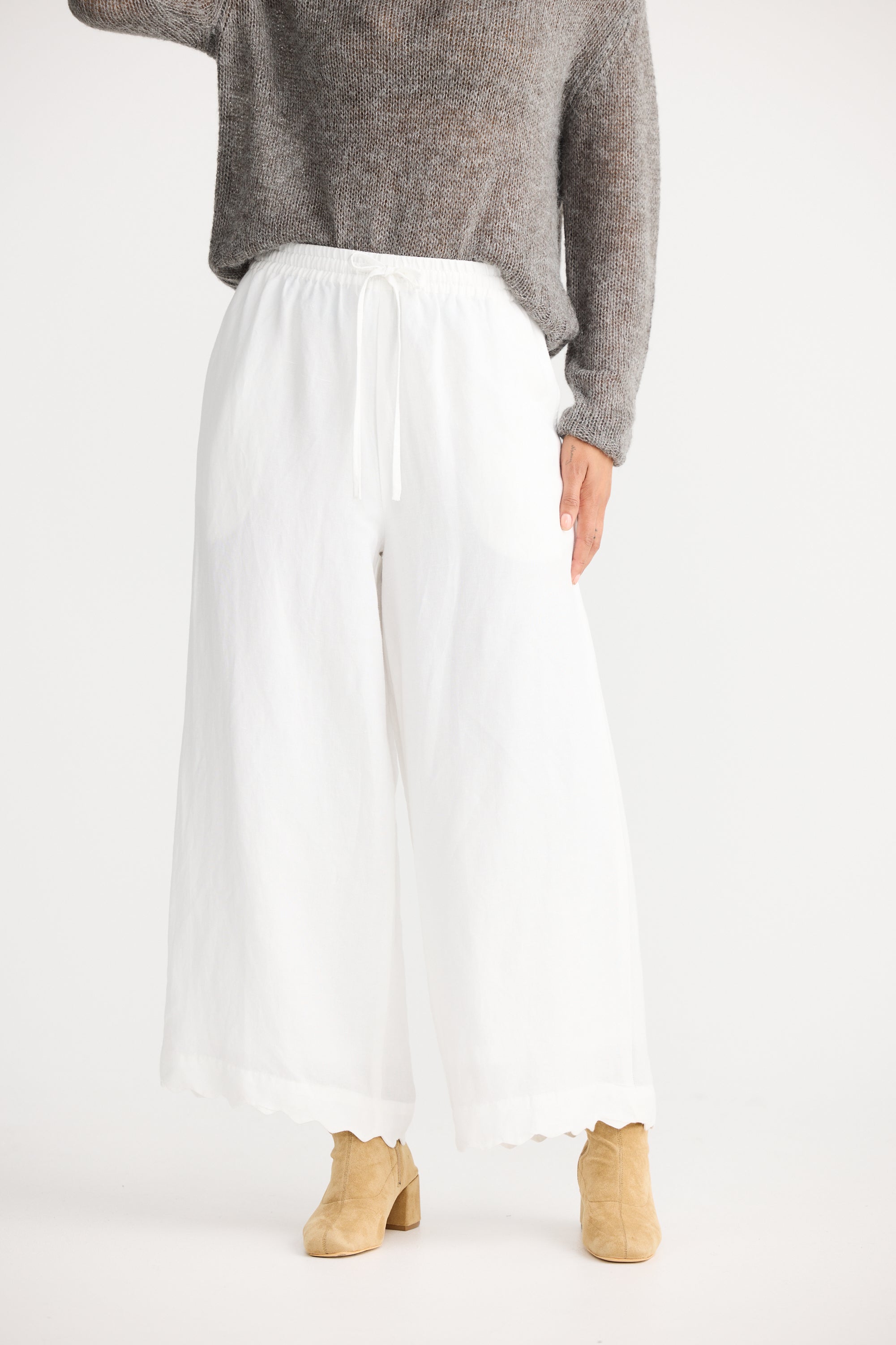 Sardinia Pant - White