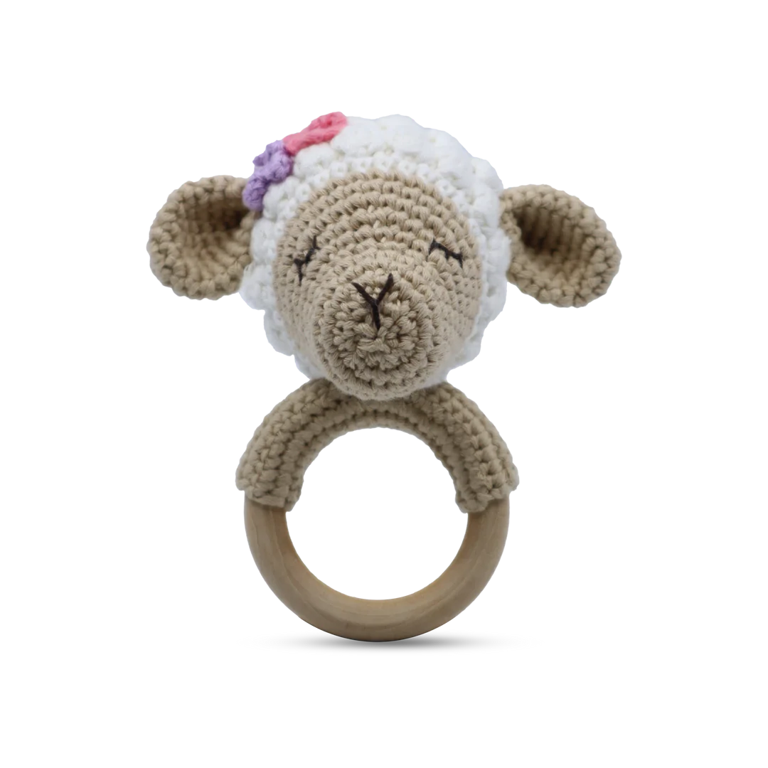 Lamb Rattle Ring
