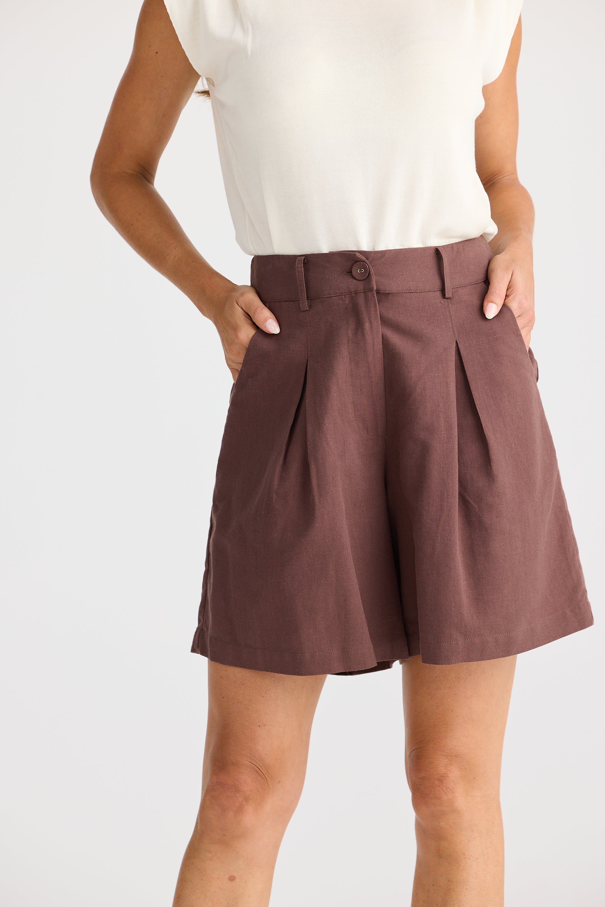 Eden Short - Chocolate