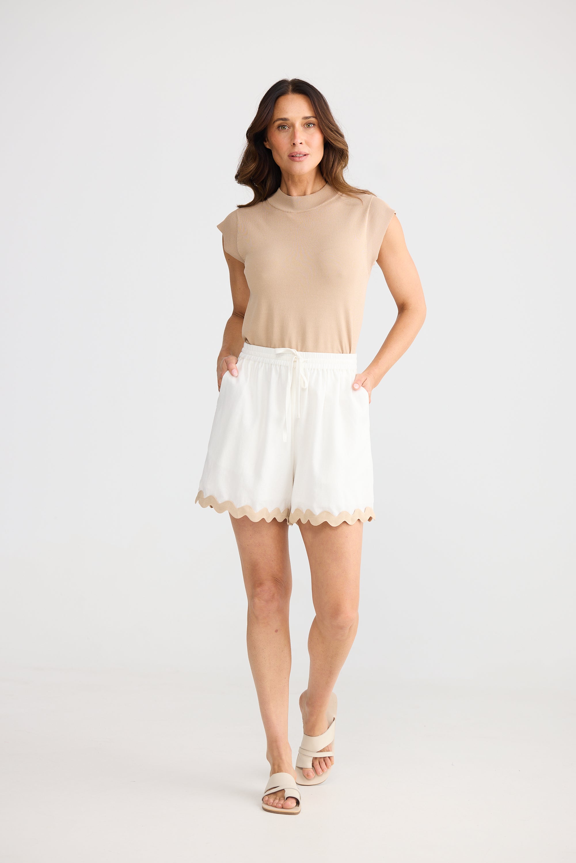 Izzy Ric Rac Short - Off White