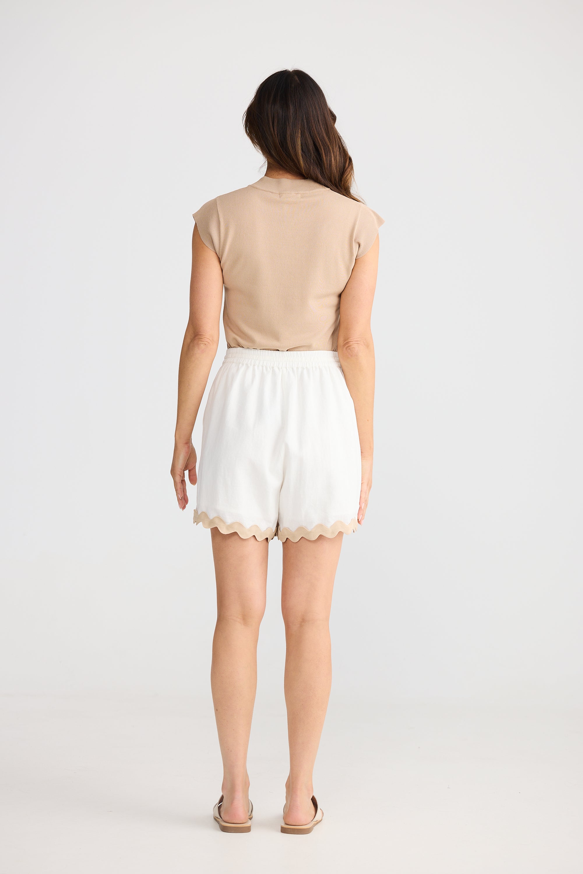 Izzy Ric Rac Short - Off White