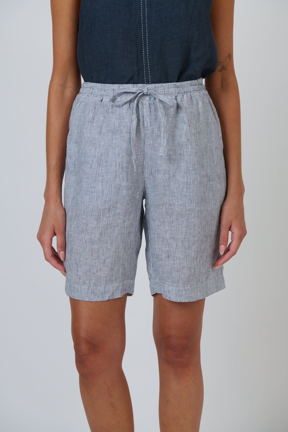GA241 Shorts - Sliver