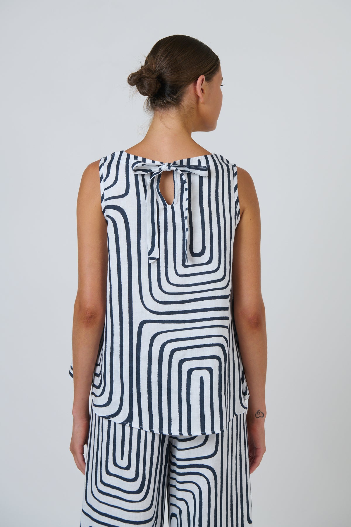 GA506 Top - Maze