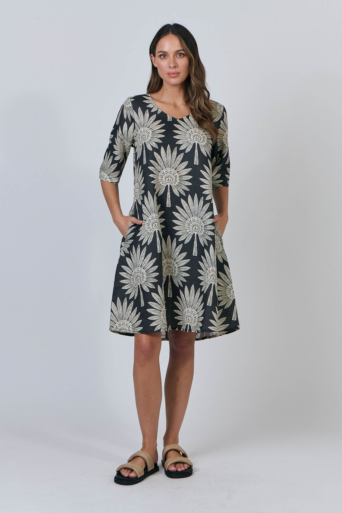 Linen Dress - Date Palm