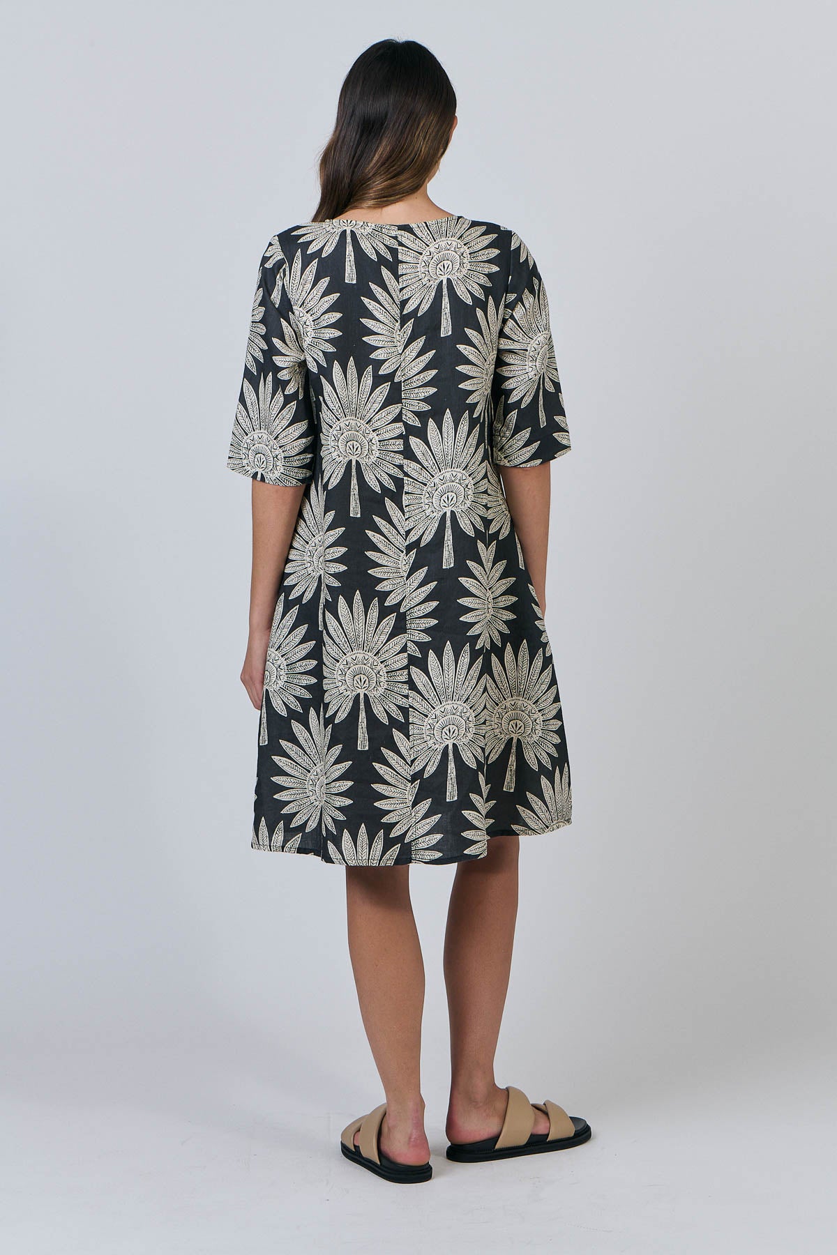 Linen Dress - Date Palm