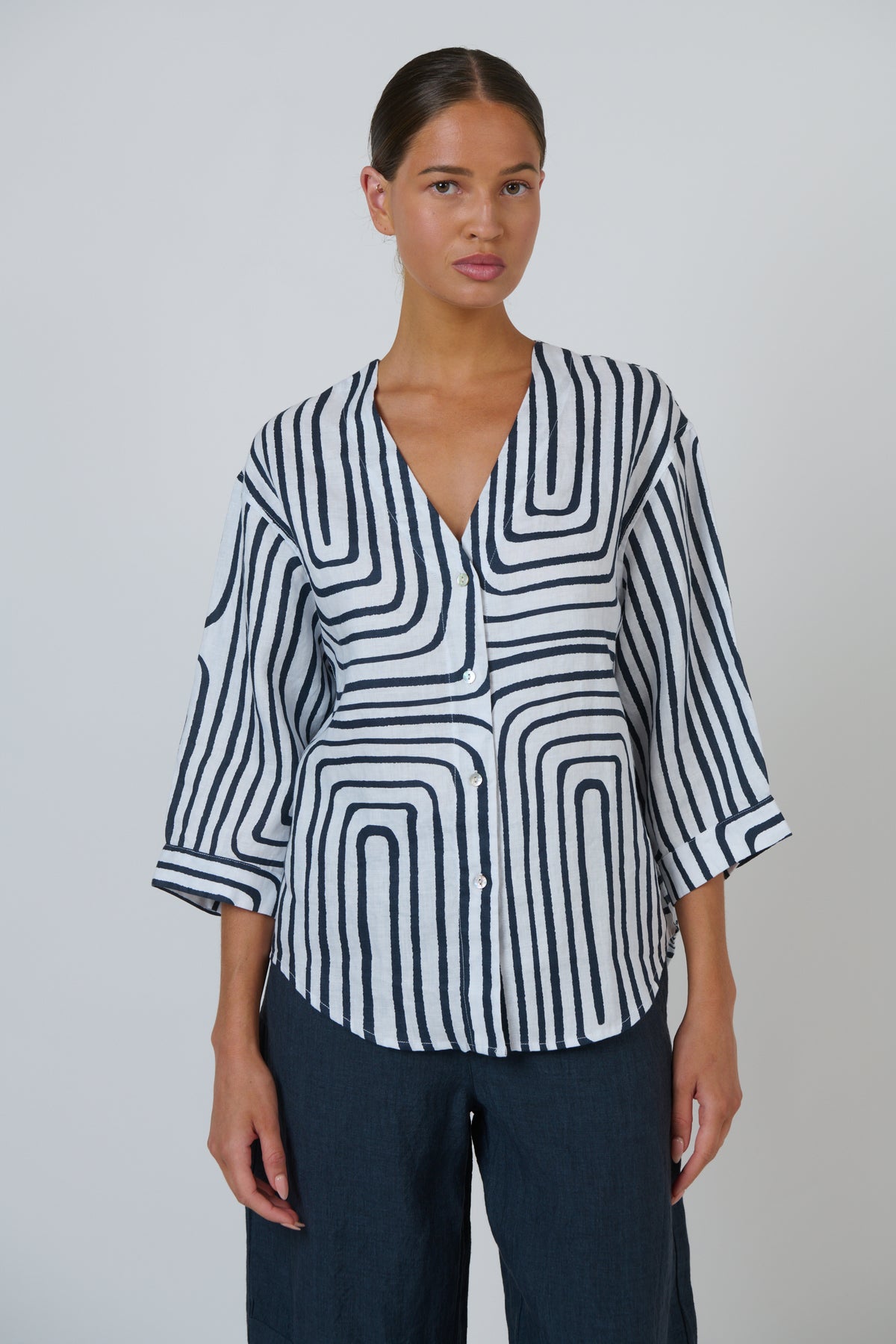 GA717 Top - Maze
