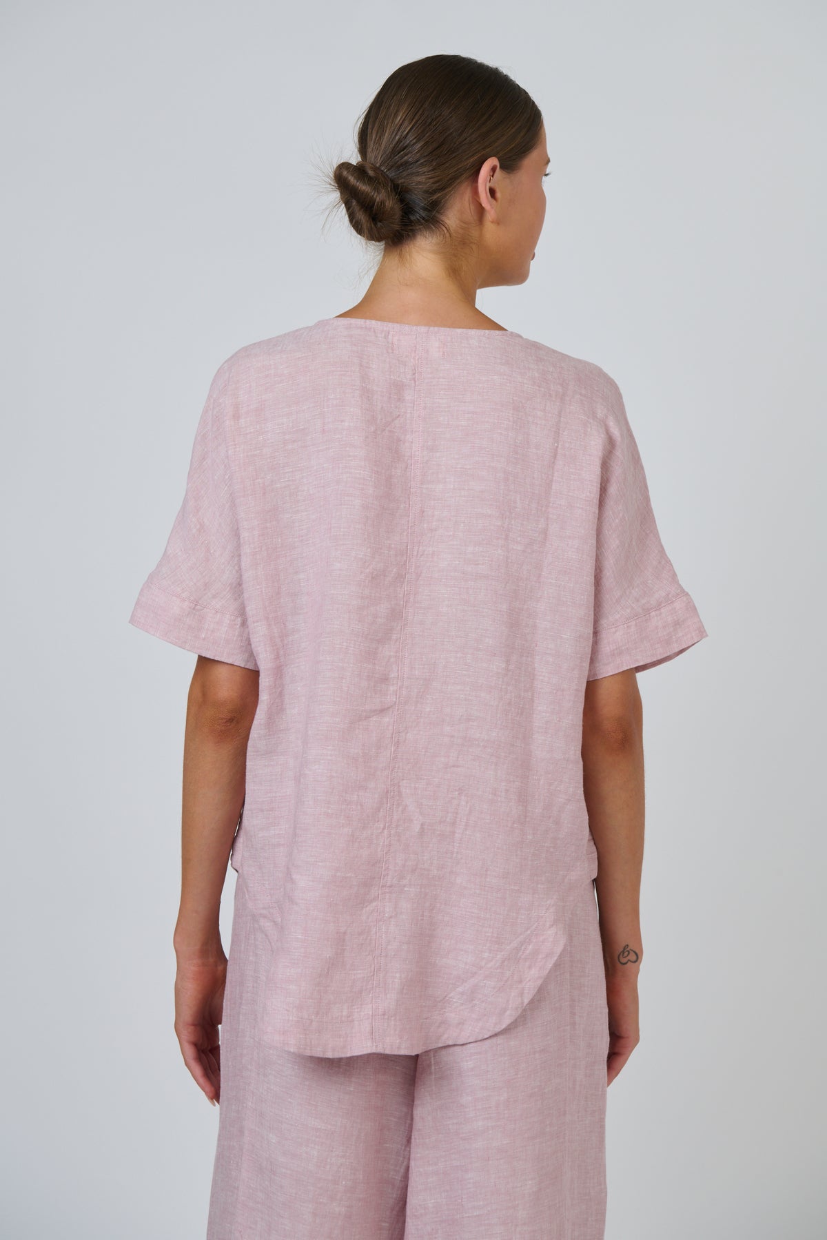 GA718 Top - Radish
