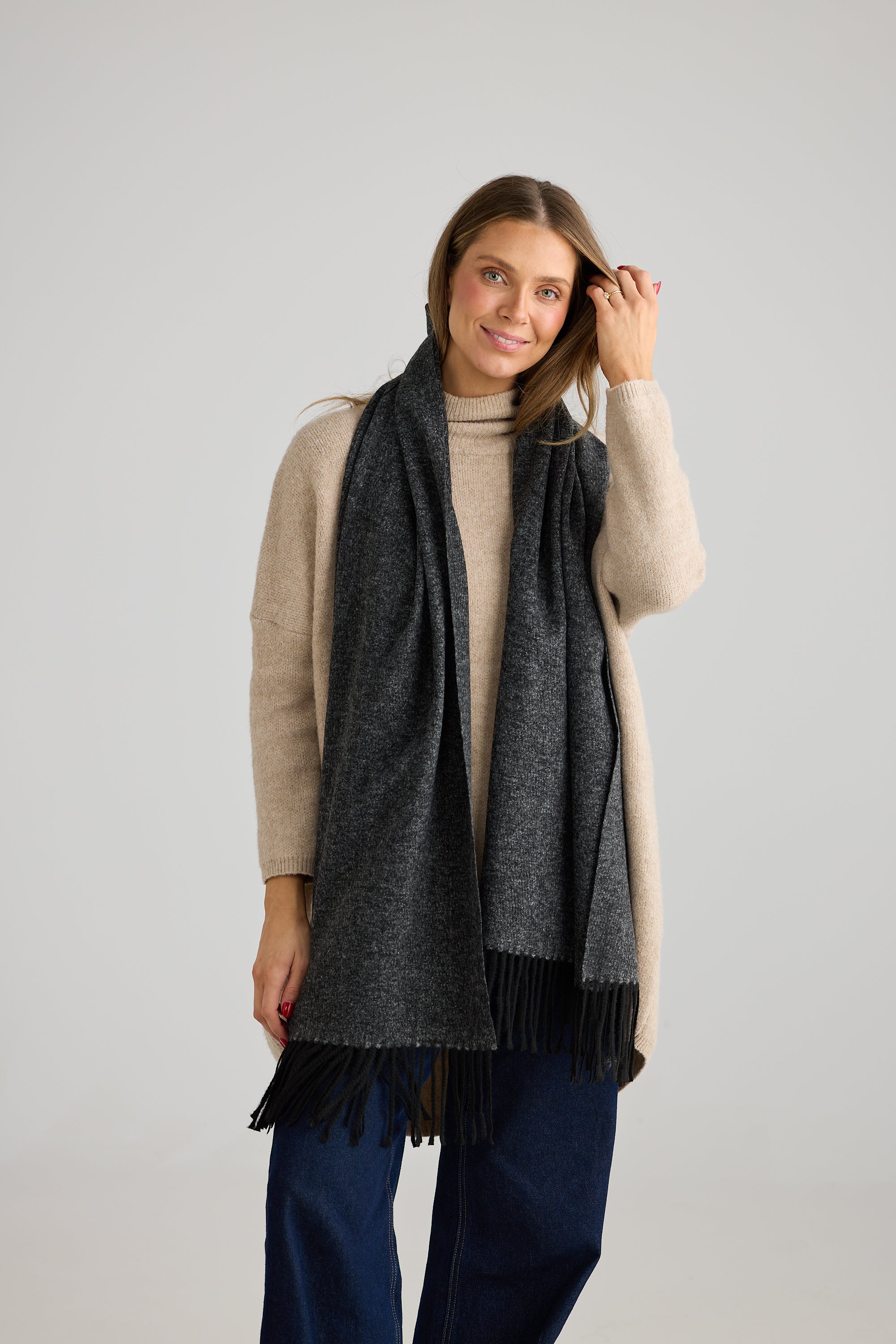 Sacramento Scarf - Charcoal