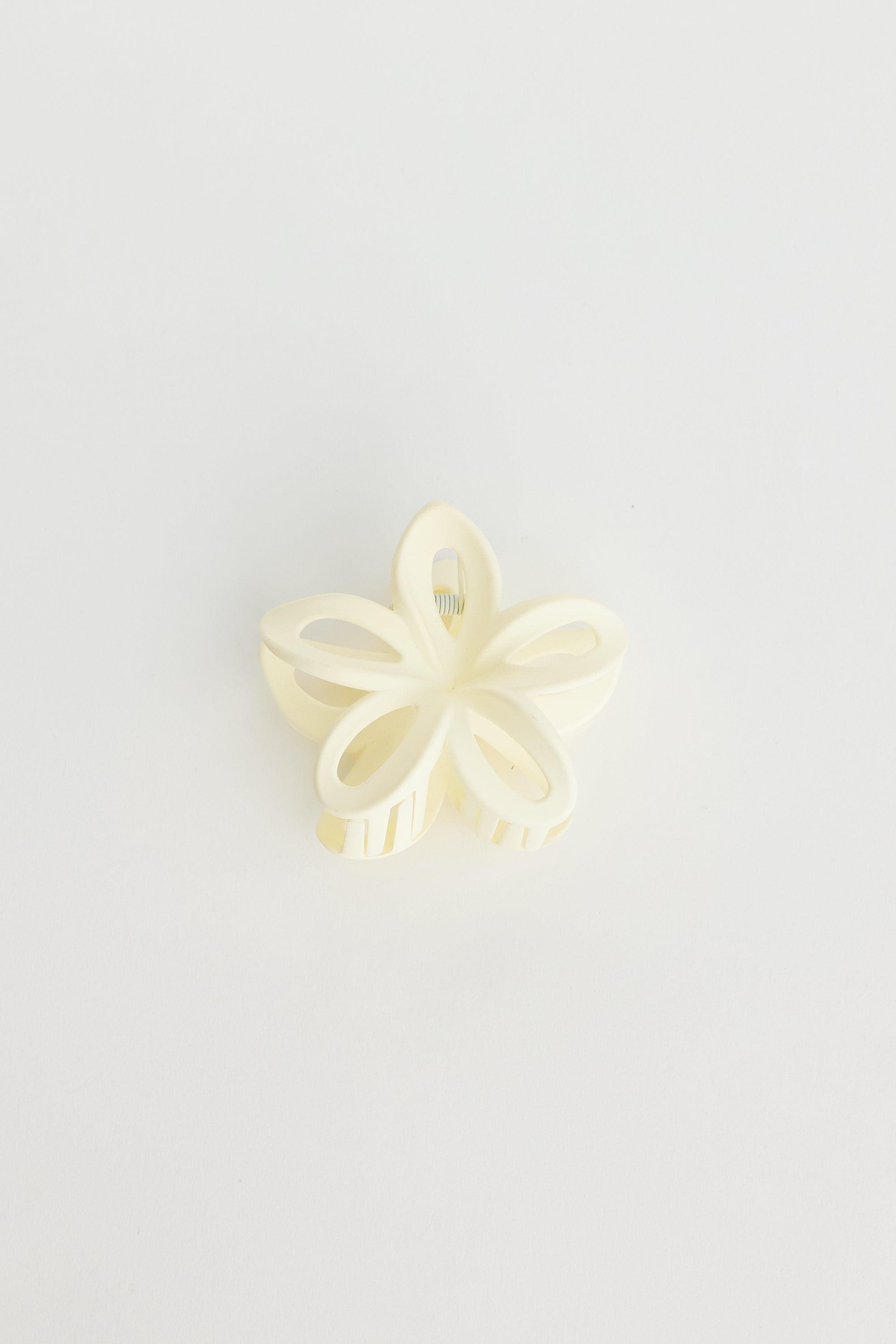 Paulina Hair Claw - Creme