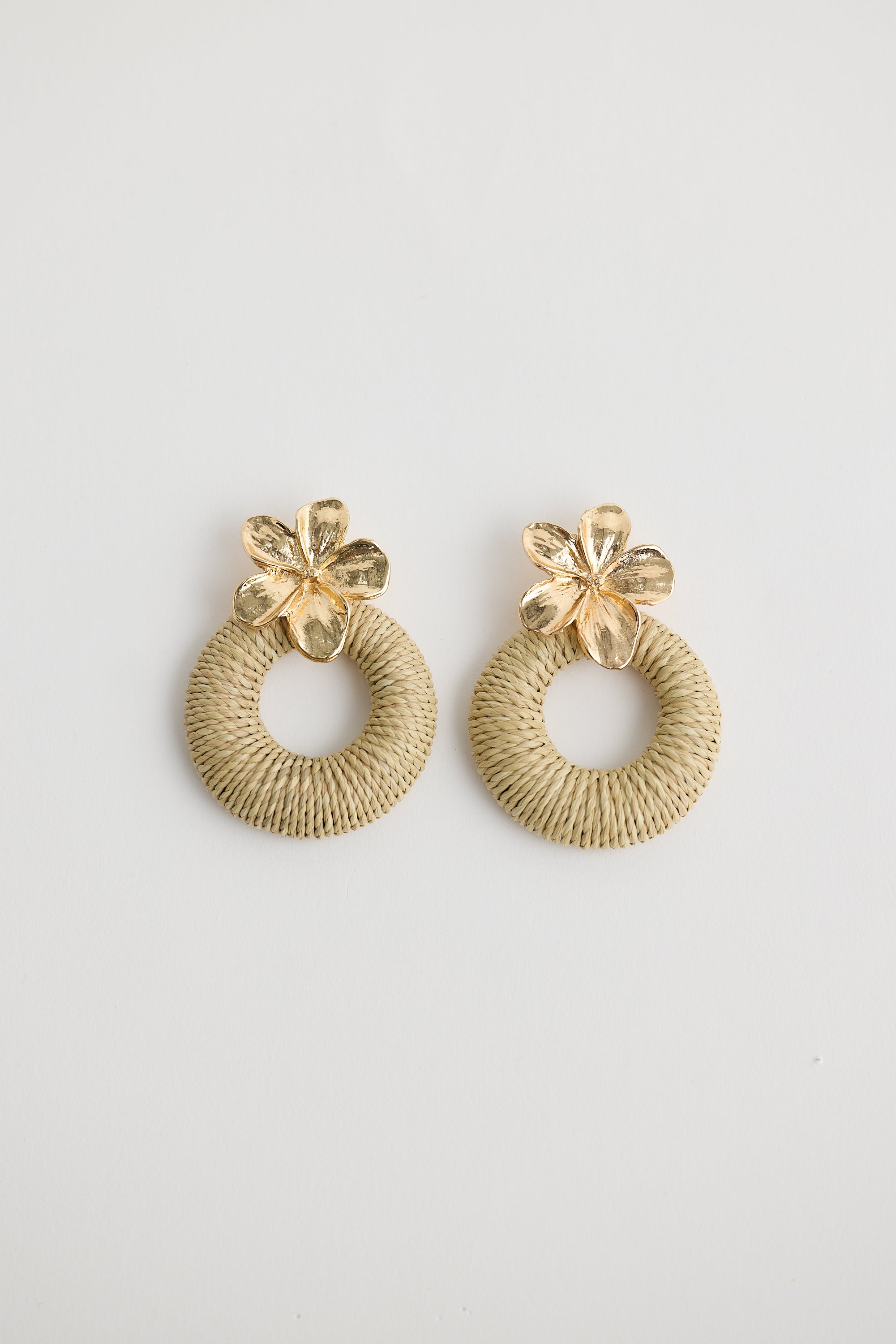 Frangipani Earrings - Natural