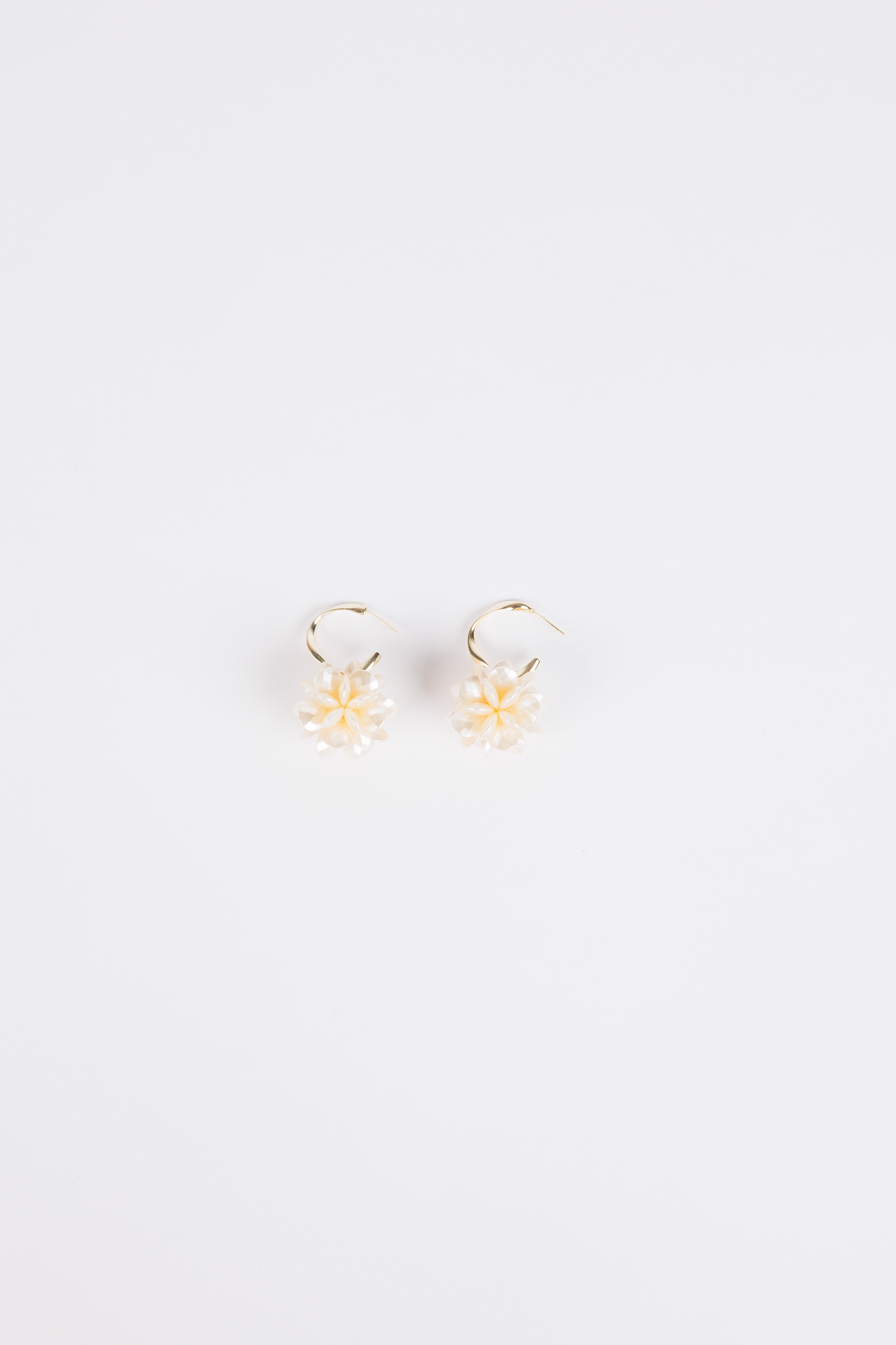 Quinn Earrings - Champagne