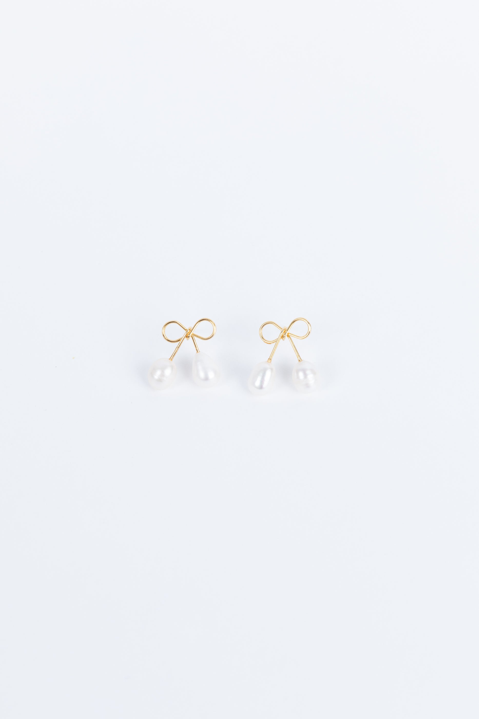 Cherry Earrings - Pearl