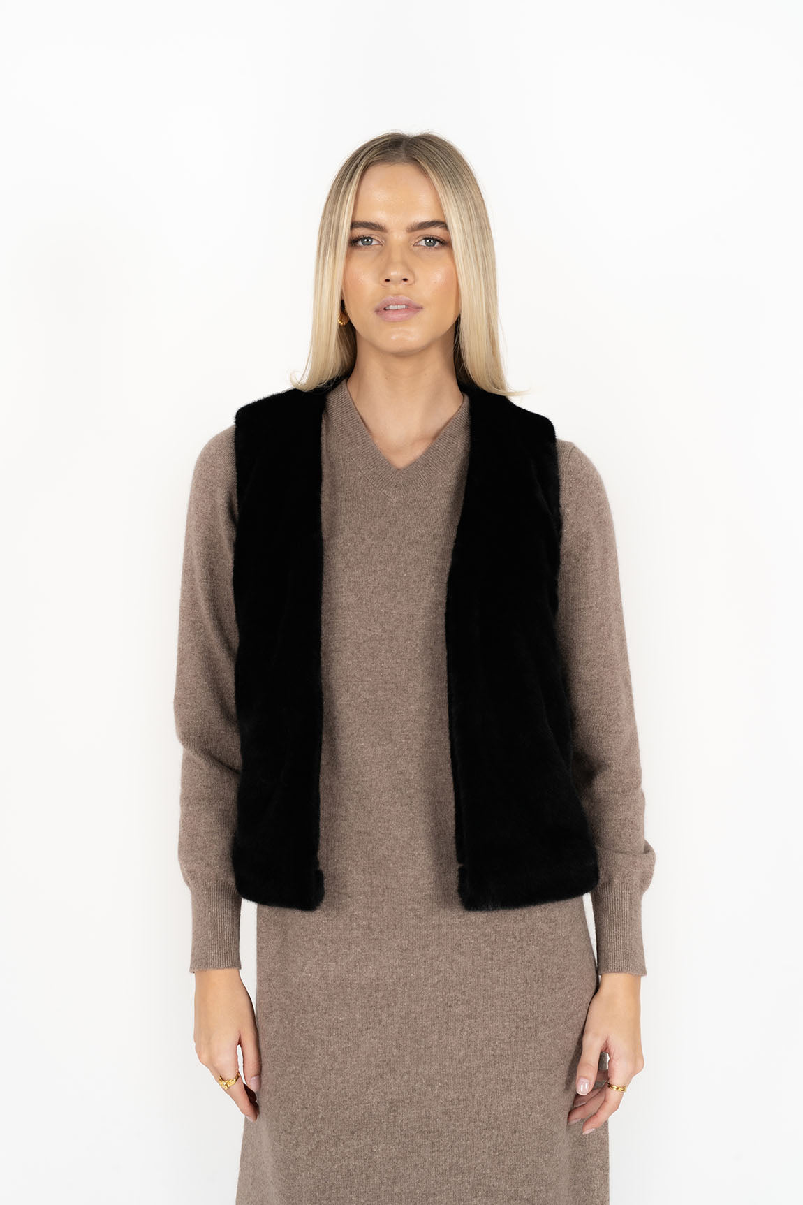 Vienna Vest - Black