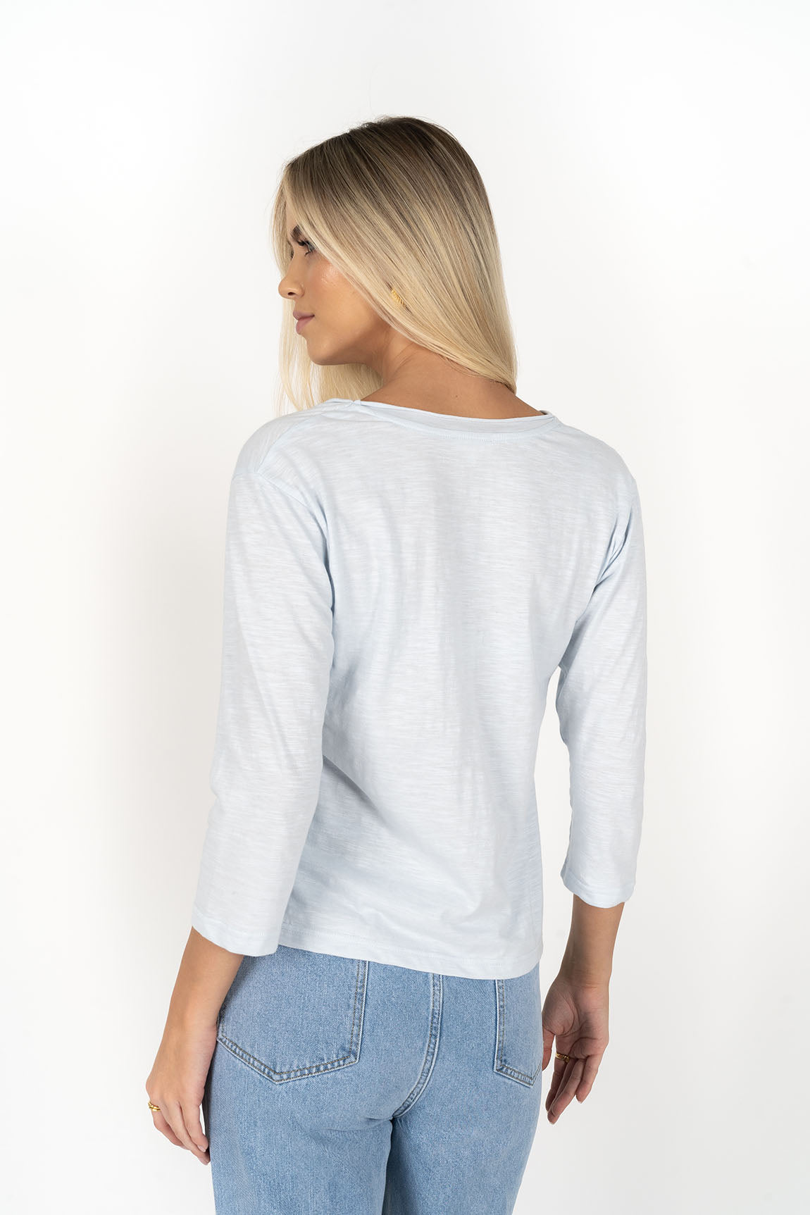 Stella V-Neck - Ice Blue