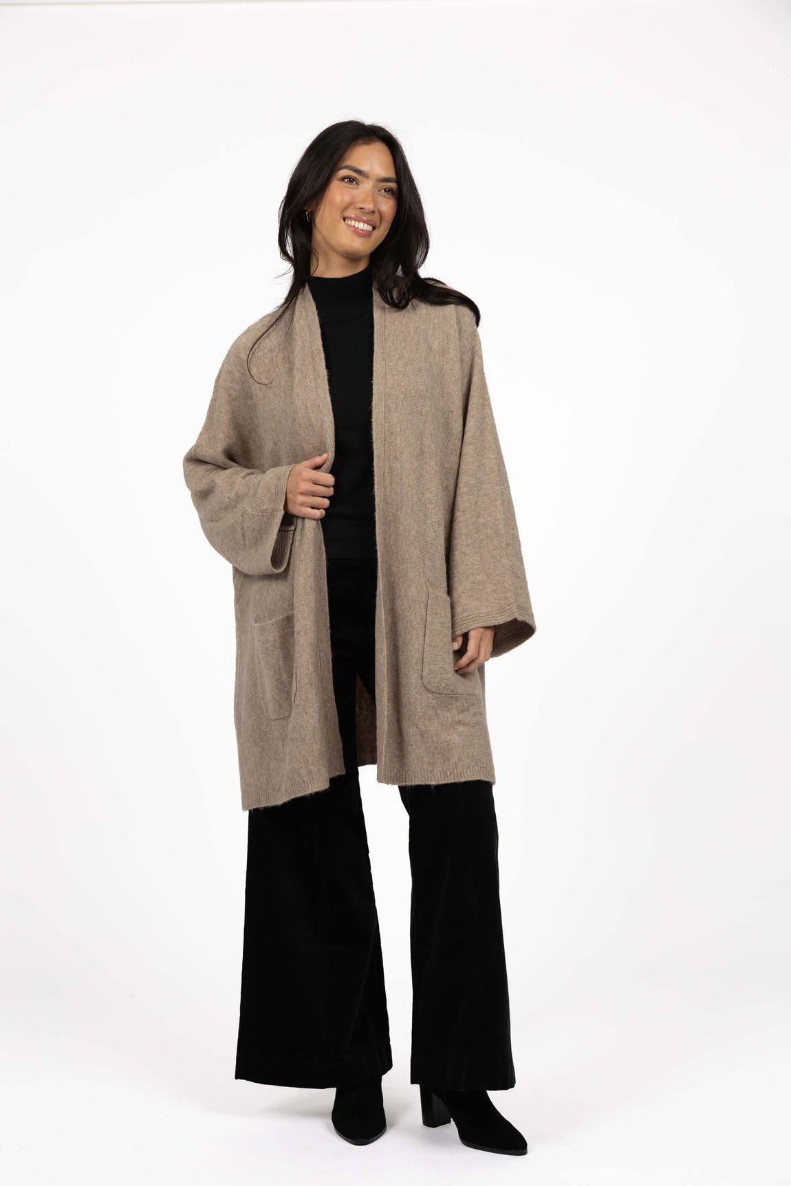 Rosha Cardi - Hazelnut