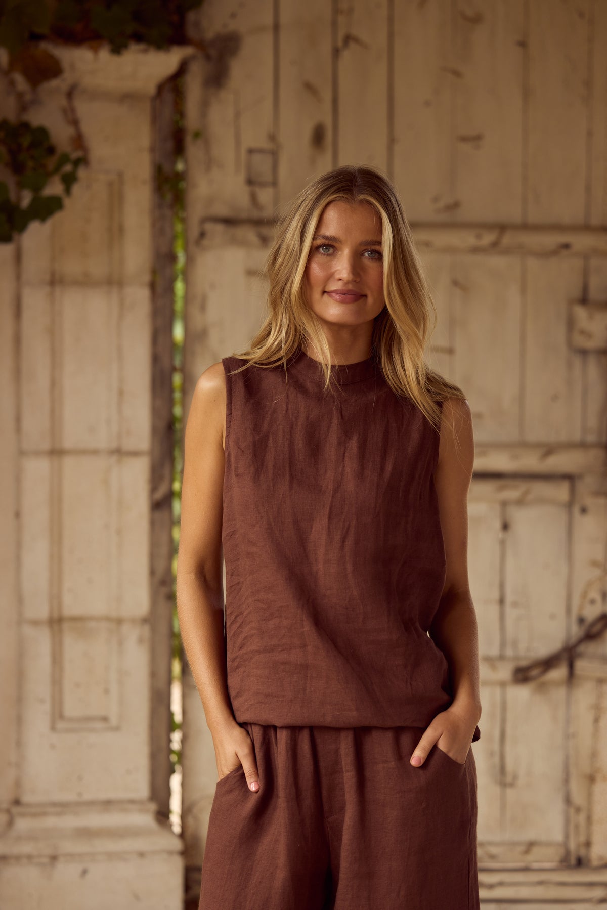Adel Top - Chocolate Linen